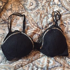 Victoria’s Secret Very Sexy black lace push up bra